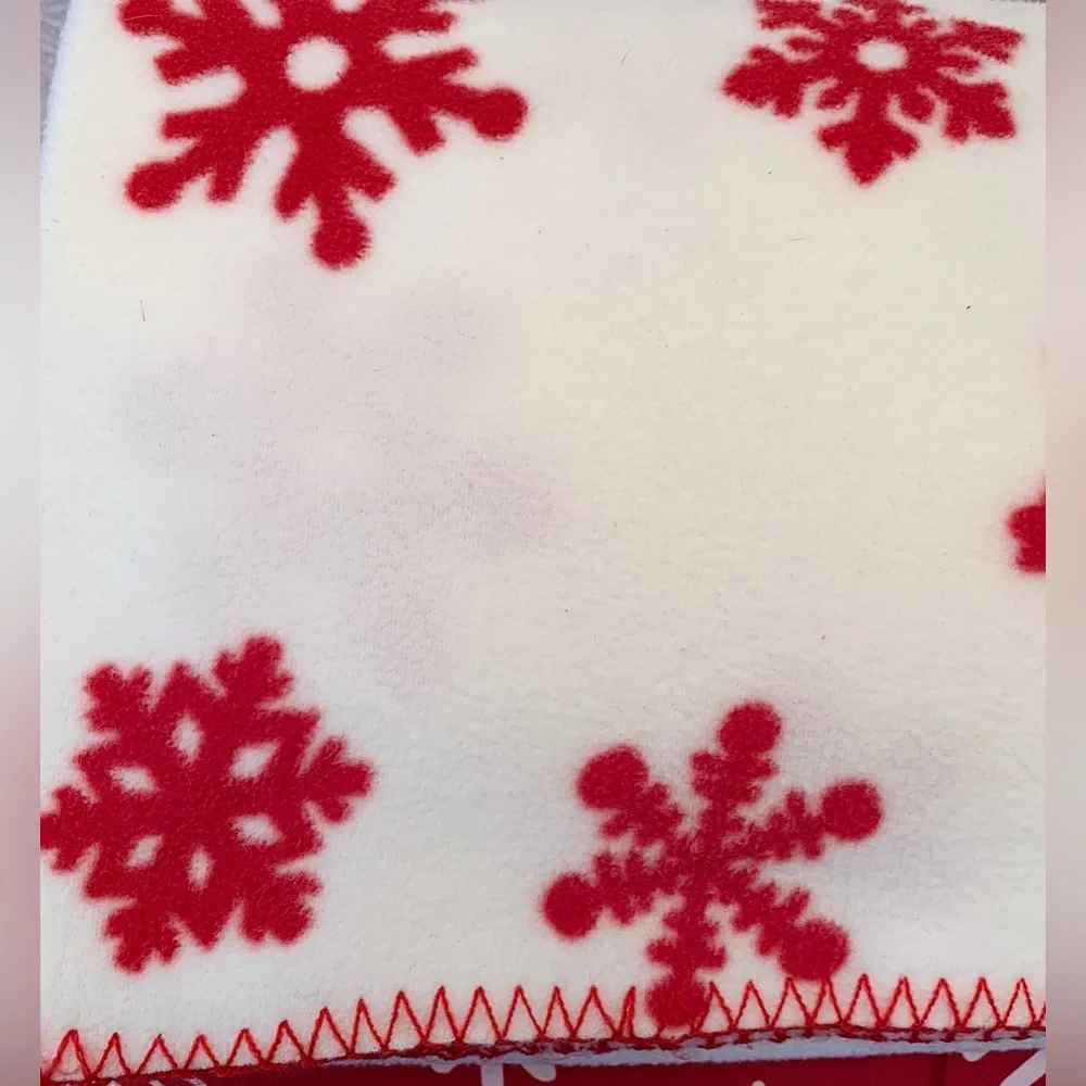 Living Quarters Snowflake Coverlet/Quilt Set - 6pc - Full/Queen